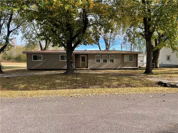 Appleton City, MO 64724,720 N Poplar ST