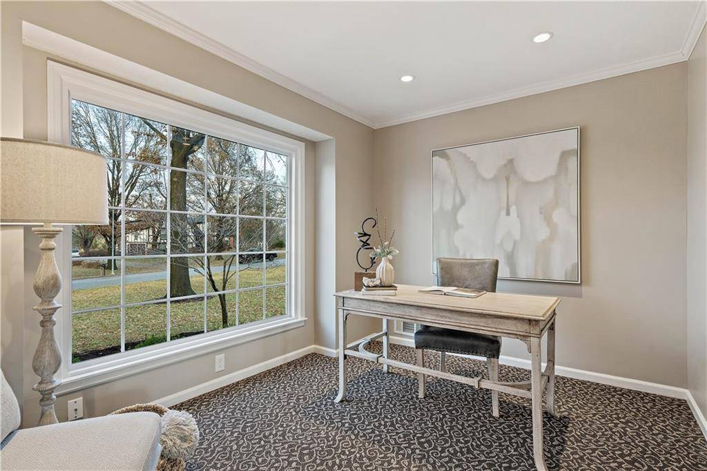 Olathe, KS 66062,11811 W 148TH ST