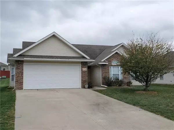 1228 Cypress CT, Warrensburg, MO 64093