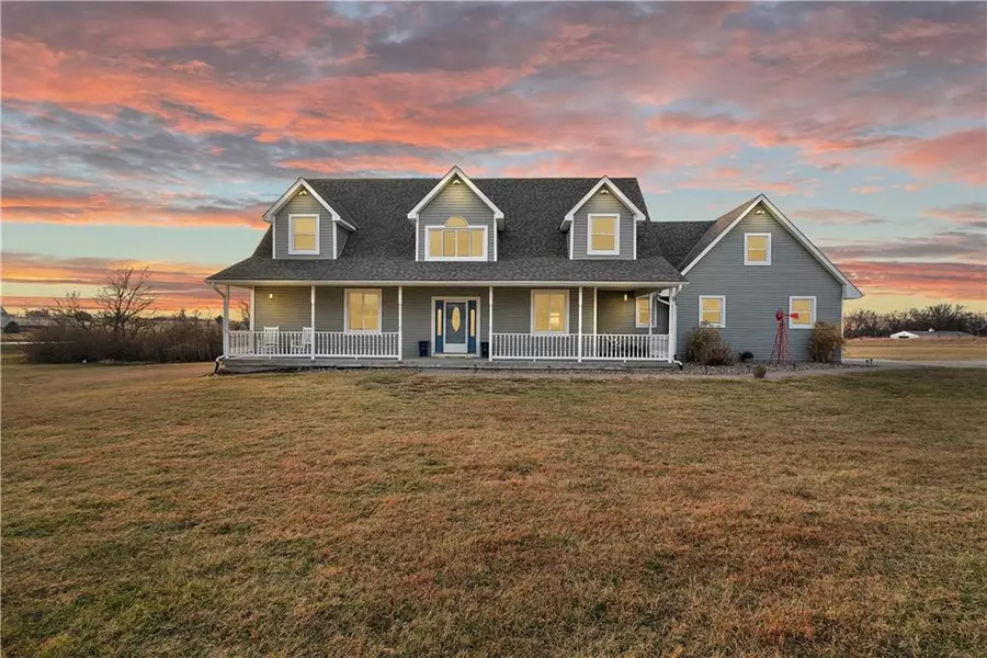 33133 W 206th ST, Lawson, MO 64062