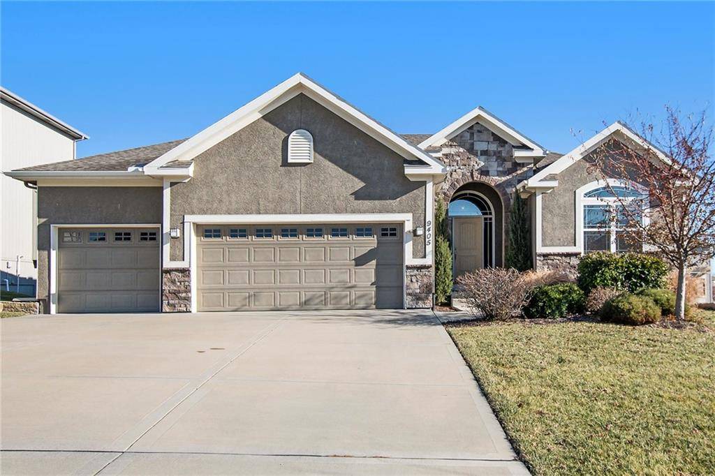 9405 N Revere AVE, Kansas City, MO 64154