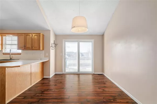 Lee's Summit, MO 64063,612 SE JONATHON AVE