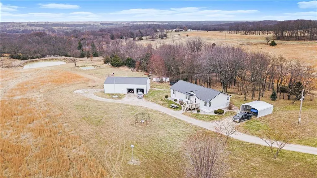 2406 NE County Road 10483 RD, Butler, MO 64730