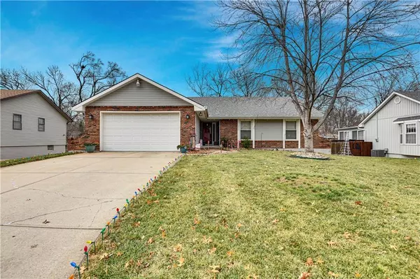 1806 N Lazy Branch RD, Independence, MO 64058