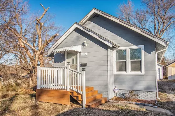 Independence, MO 64053,10524 E 9th ST #S