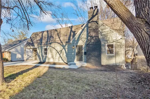 Fairway, KS 66205,5417 Mission RD