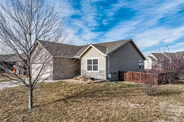 Gardner, KS 66030,650 E Lakota ST