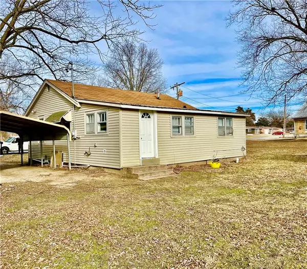 Nevada, MO 64772,200 E Grand ST