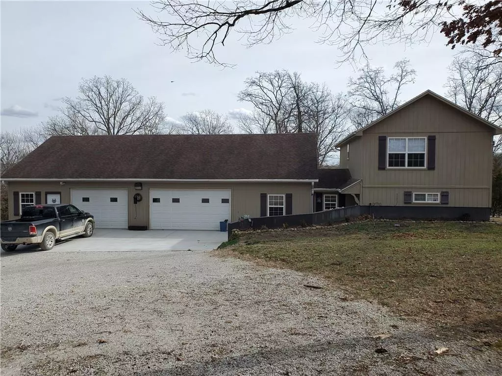 Warsaw, MO 65355,10481 County Rd 237 N/A