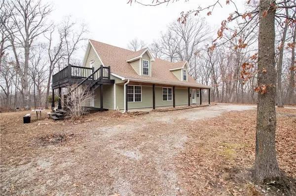 Calhoun, MO 65323,531 NE 605 RD