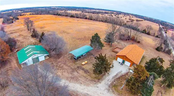 Lacygne, KS 66040,13636 W 379th ST