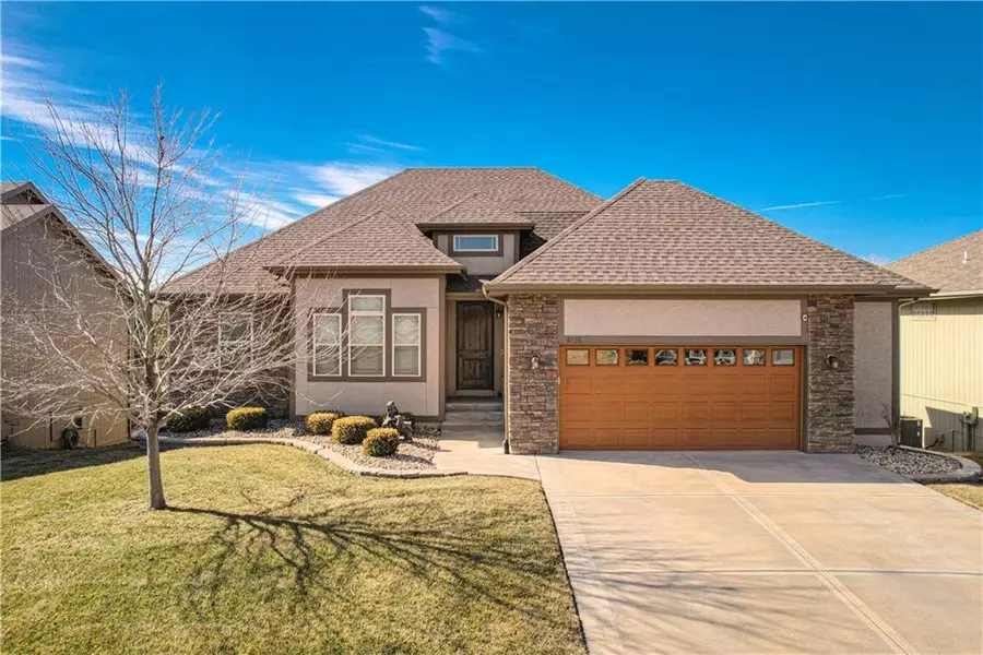 4904 N 143rd ST, Basehor, KS 66007