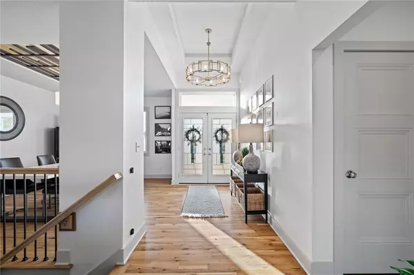 Riverside, MO 64150,4304 Palisades CT