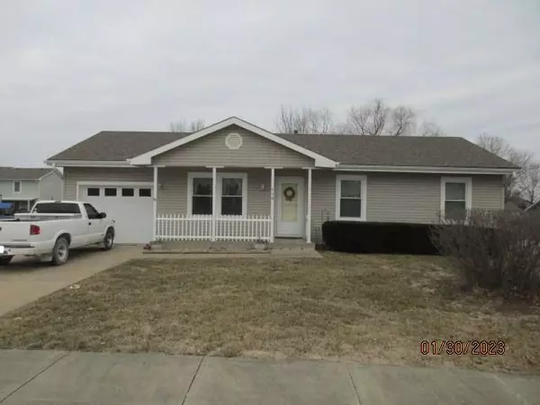 618 Younger ST, Kearney, MO 64060