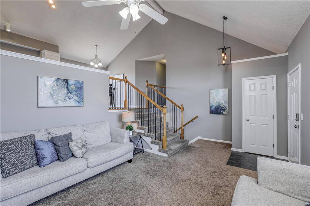 Gardner, KS 66030,532 N Pine CT