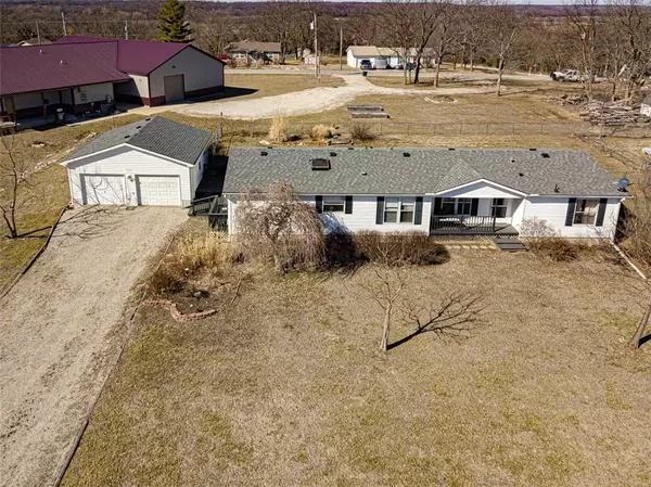 Linn Valley, KS 66040,101 Lakeview LN