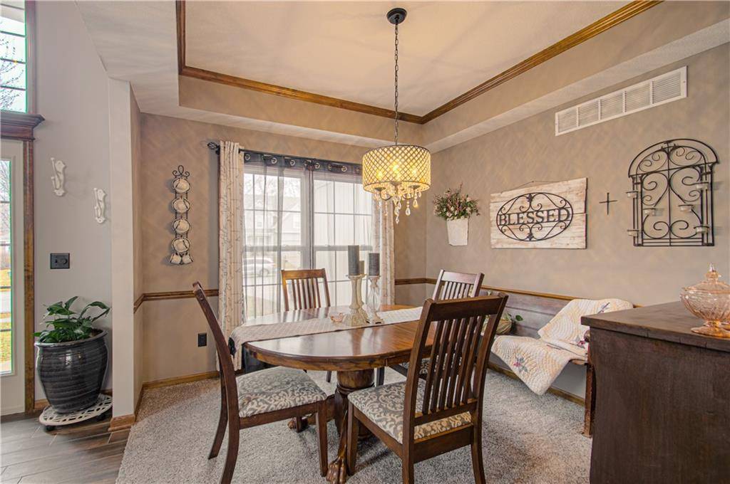 Kearney, MO 64060,1304 Regency DR