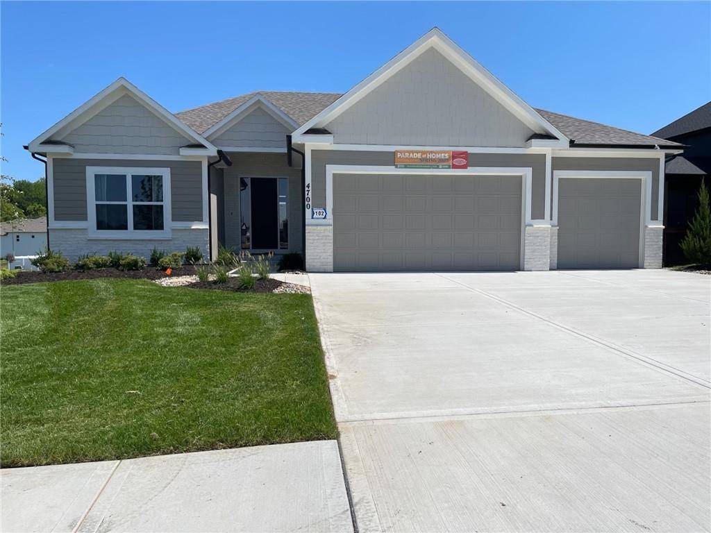 4700 SE Claude CT, Blue Springs, MO 64014