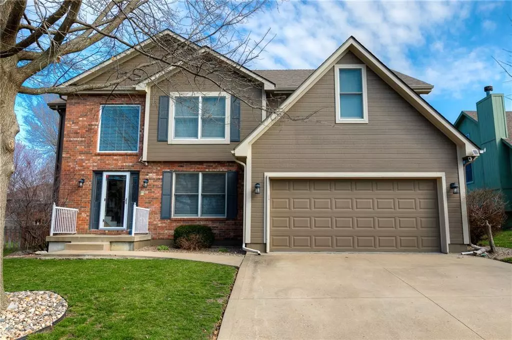 Blue Springs, MO 64014,217 NE Paseo PL