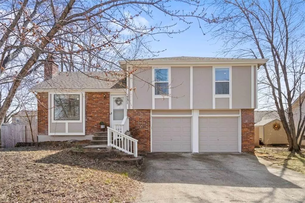 Gardner, KS 66030,731 E Colleen DR