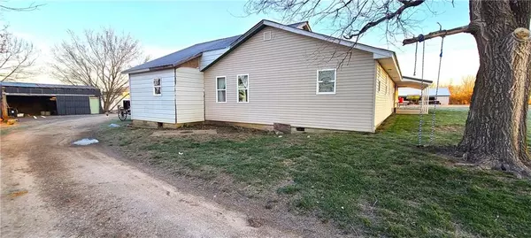 Fort Scott, KS 66701,1750 7 HWY