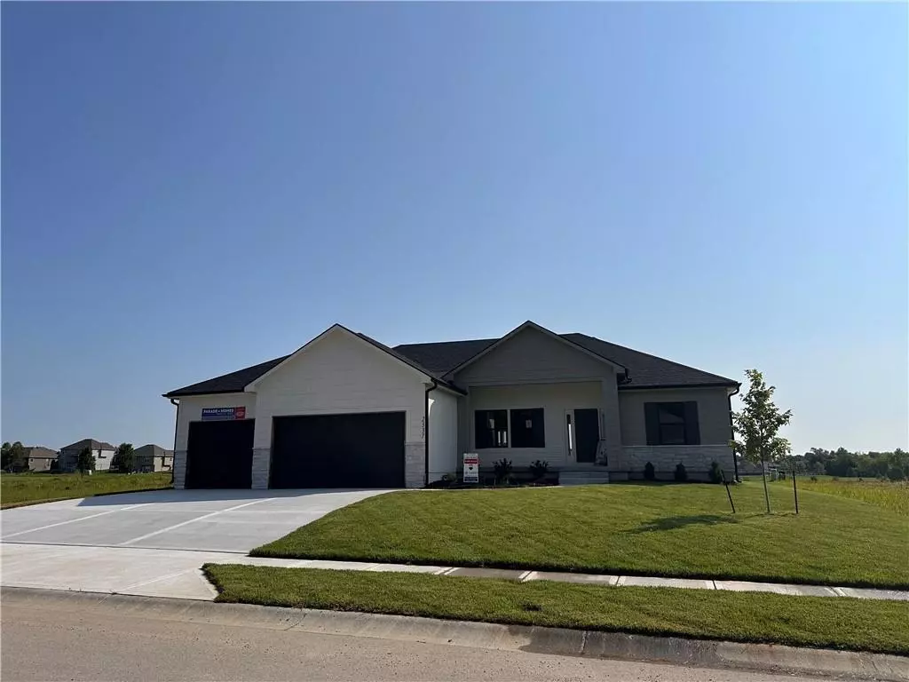 Kearney, MO 64060,2337 Fishing LN