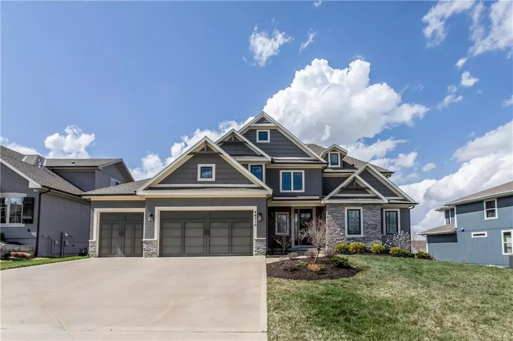 Lenexa, KS 66227,9710 Shady Bend CIR