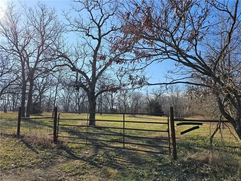 10209 W 191St ST, Bucyrus, KS 66013