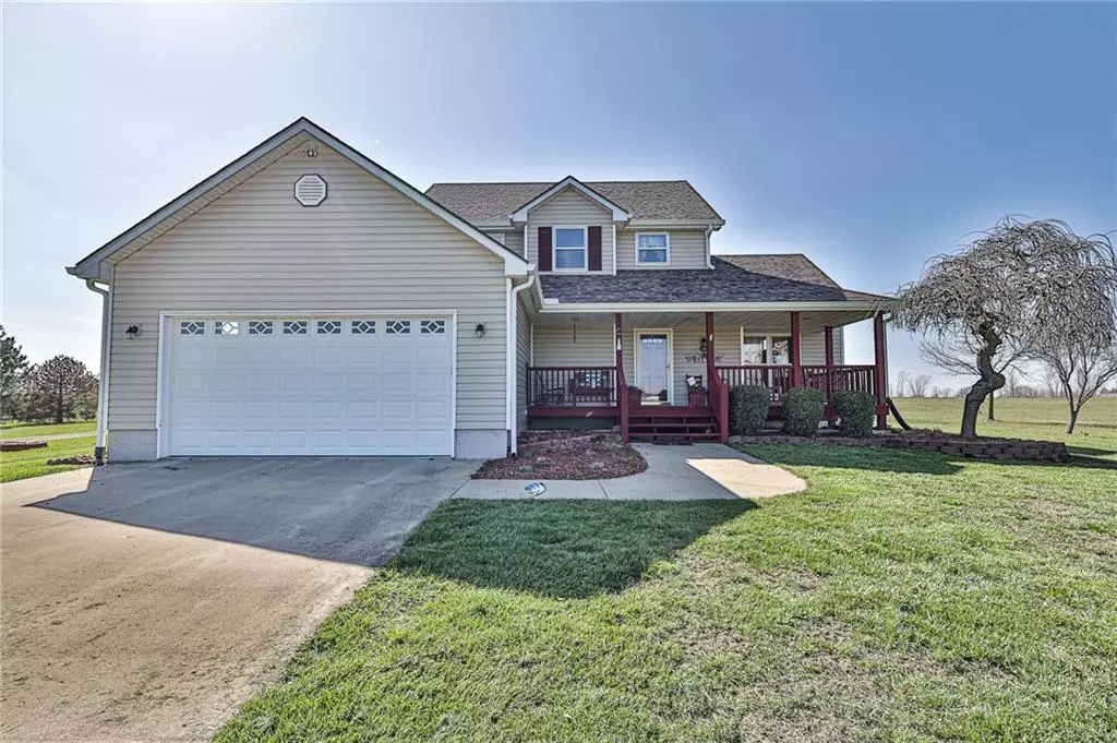 Holden, MO 64040,424 NW 1251st RD