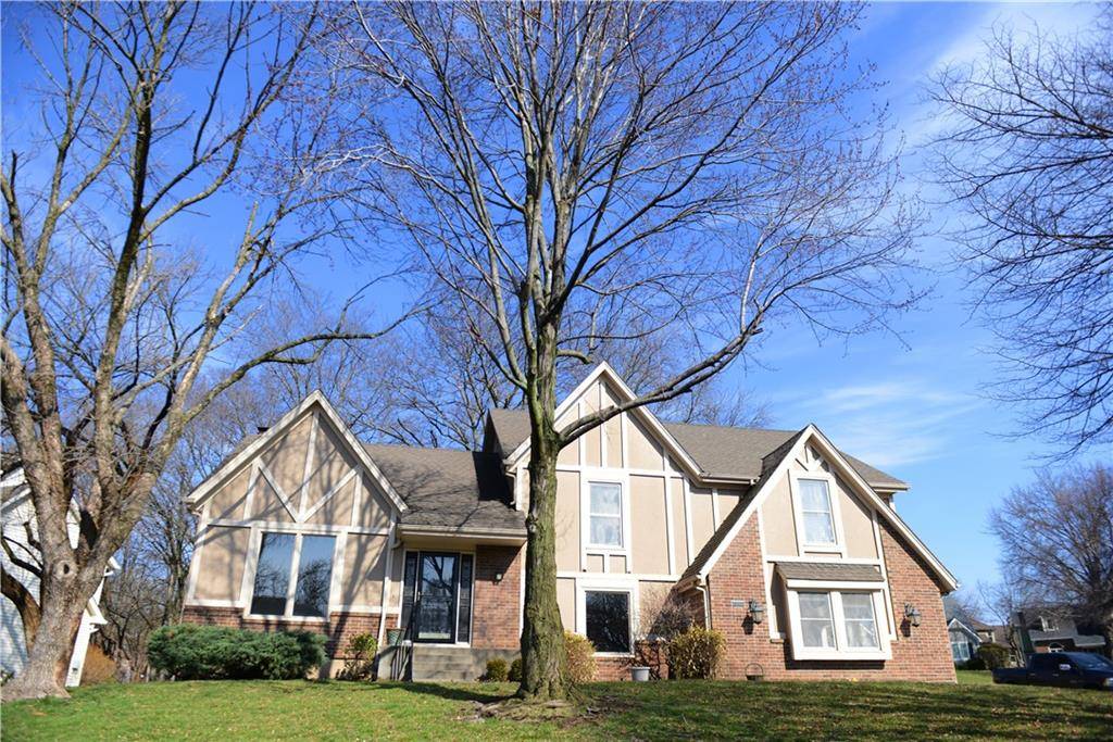 Overland Park, KS 66210,13002 W 116TH TER