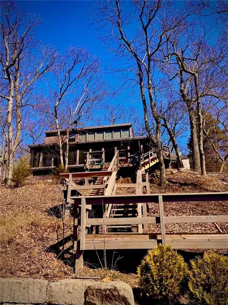 62 SE Lakeside DR, Lacygne, KS 66040