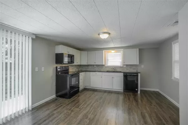 Oak Grove, MO 64075,107 SW 9th ST