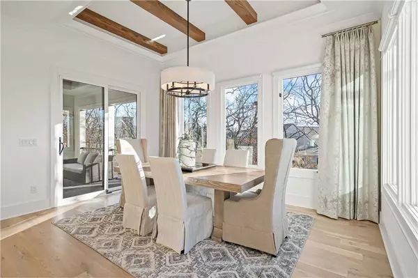 Leawood, KS 66224,15031 Canterbury CT