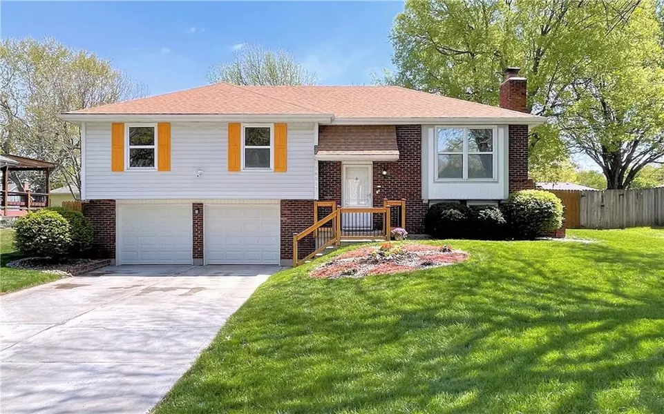 16517 McKinley ST, Belton, MO 64012