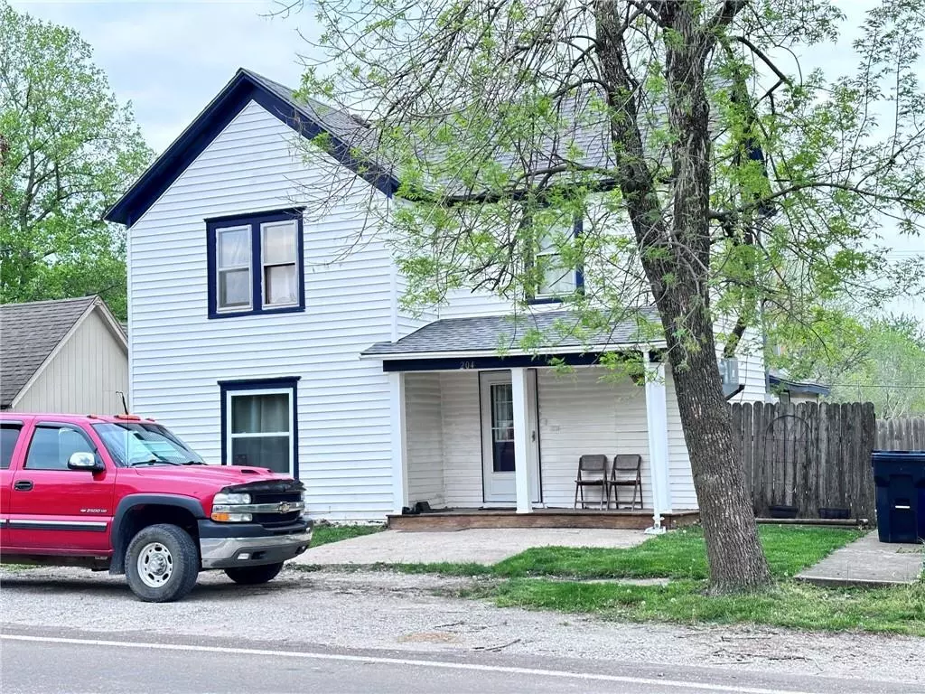 Mc Louth, KS 66054,204 N Union ST