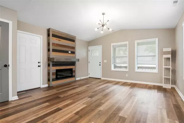 Osawatomie, KS 66064,100 Walnut AVE