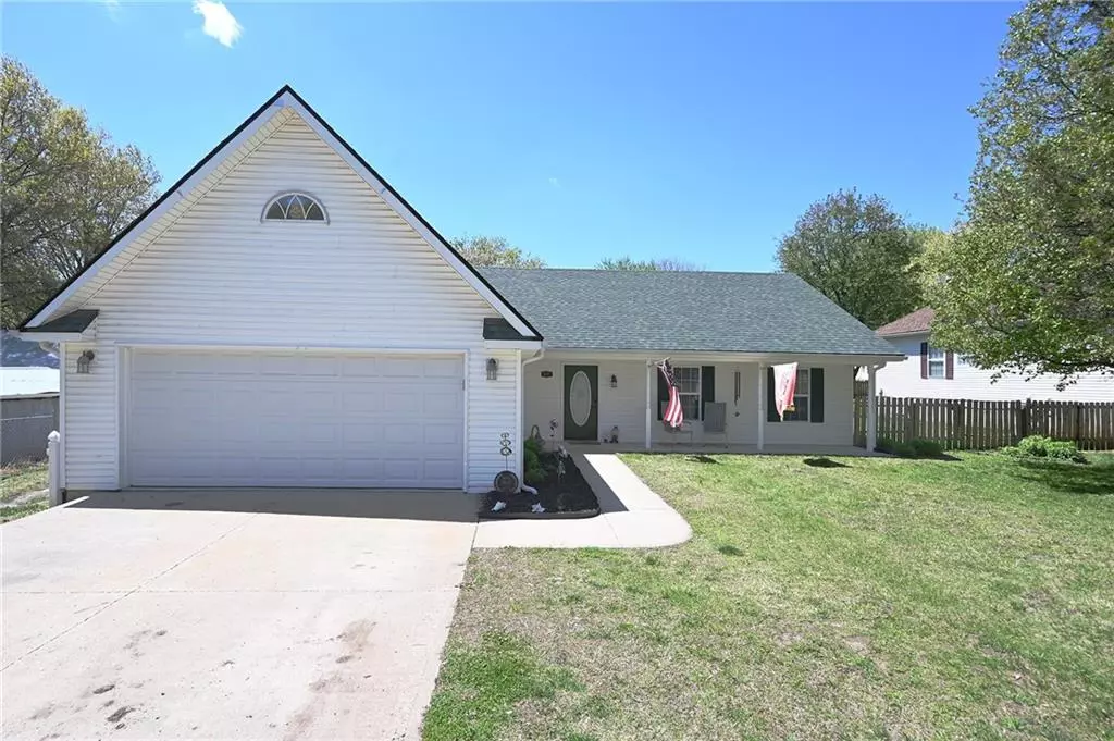 Dearborn, MO 64439,602 HARRINGTON N/A