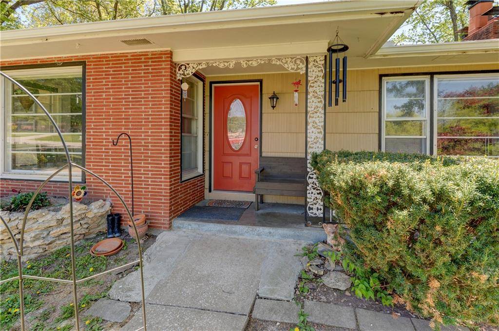 Raytown, MO 64133,6477 Blue Ridge BLVD