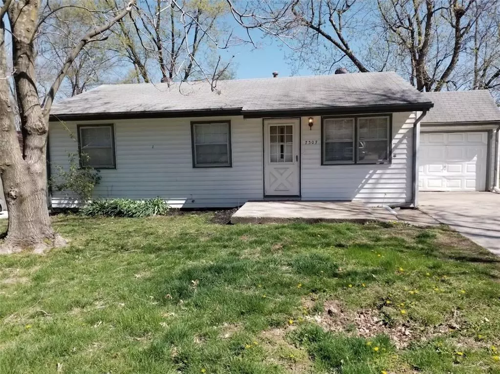 Kansas City, MO 64119,7307 NE 51st ST