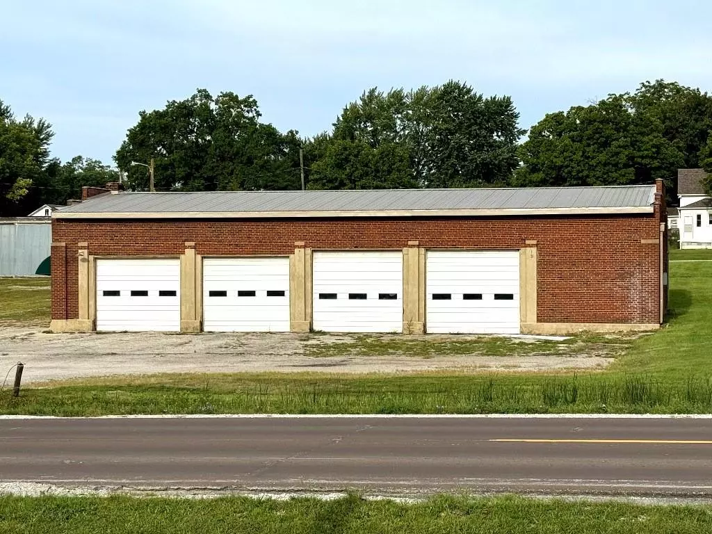 Gallatin, MO 64640,602 S Main ST