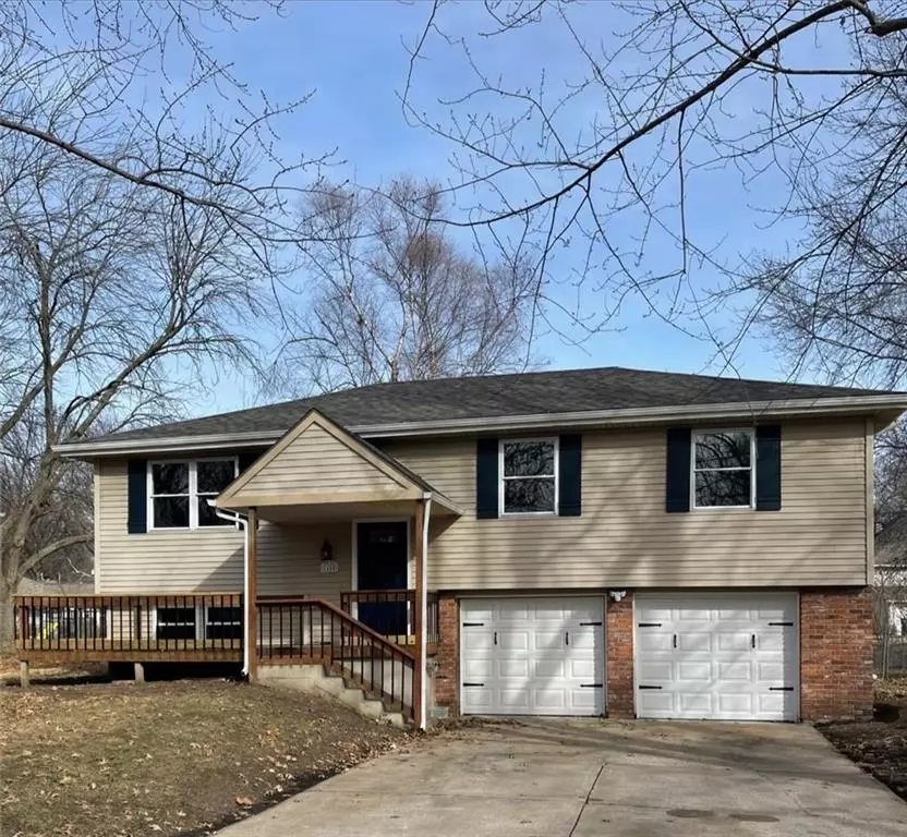 Blue Springs, MO 64014,1408 Hamlet DR