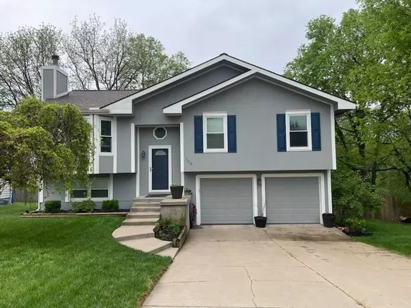 Lansing, KS 66043,134 Debra ST