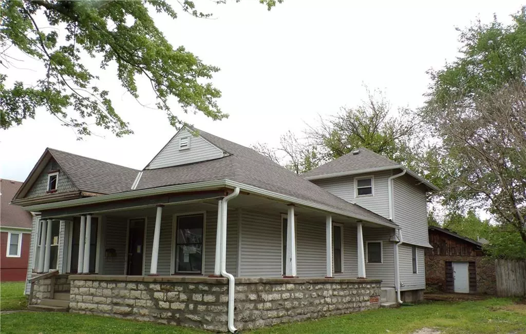 Osawatomie, KS 66064,330 Main ST