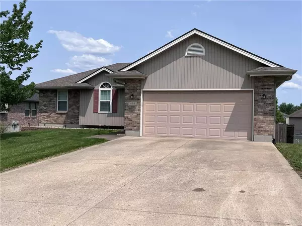 Odessa, MO 64076,404 College TER