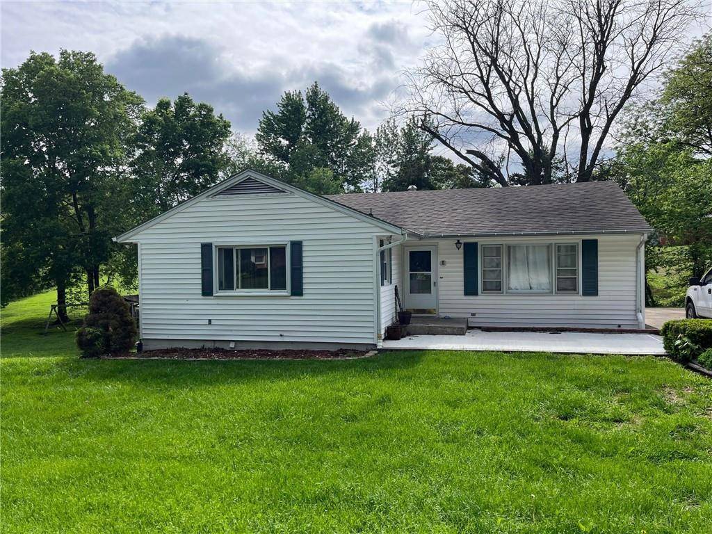 17440 Bellevue DR, Atchison, KS 66002