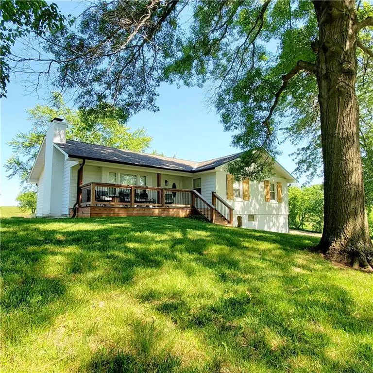 Holt, MO 64048,18311 Talon DR