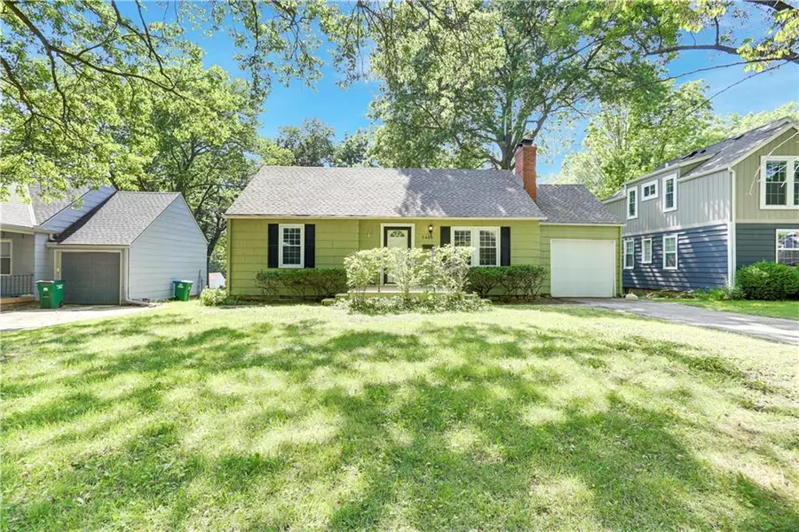 5408 Birch ST, Roeland Park, KS 66205