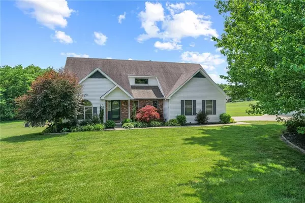 Kearney, MO 64060,19617 NE 129th ST