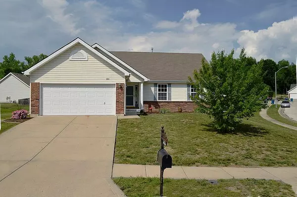 393 Midjay DR, Liberty, MO 64068