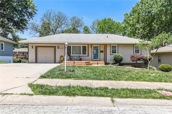 8328 Laurel AVE, Raytown, MO 64138